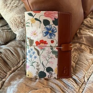 NEW Juniper & Grove Cedar Journal